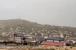Besni’de toz taşınımı ve sağanak hayatı olumsuz etkiledi