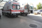 Beyşehir’de ticari taksi anne ve kızına çarptı: 2 yaralı