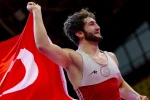 Bilecikli güreşçi Avrupa şampiyonu oldu