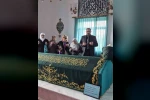 Bilecik’te huzurevi sakinlerinden türbe ziyareti