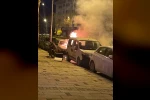 Bilecik’te park halindeki otomobil alev alev yandı