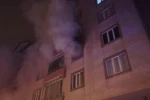 Binada çıkan yangında 6 kişi dumandan etkilendi