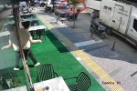 Bir anda patlayıp alev topuna dönen araçtan atlayıp canlarını zor kurtardılar