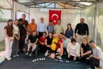 Bocce sahasında kuşaklar buluştu