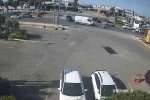 Bodrum’daki kaza kamerada: "Motosiklet savruldu, 2 kişi yaralandı"