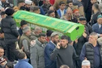 Boğazı kesilerek öldürülen pazarcı toprağa verildi