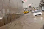Bolu’da sağanak ve dolu sonrası iş yerlerini su bastı