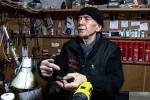 Bolulu altın ustası, 69 yıldır 20 metrekarede altına hayat veriyor