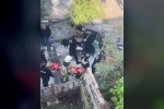 Bursa’da kaza yapan araç merdivenlerden yuvarlandı: 1 yaralı
