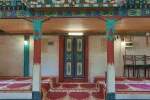 Camili Havzası’ndaki 175 yıllık ahşap cami babadan oğula korunuyor
