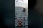 Çanakkale Boğazı’nda makine arızası yaparak sürüklenen tekne kurtarıldı 
