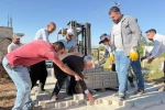 Çermik’te mahalle yolları onarılıyor