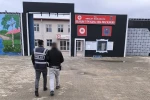 Cinayetten hapis cezasıyla aranan şahsı polis yakaladı