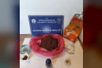 Cips paketine gizlenmiş uyuşturucuyla yakalandı