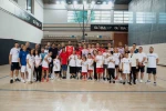 Corendon Turizm Grubu ve ZİÇEV çocukları, A. Efes antrenmanını ziyaret etti