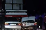 Çorum’da iki otomobil park halindeki vince çarptı: 1 ölü, 1 yaralı