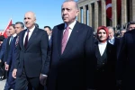 Cumhurbaşkanı Erdoğan başkanlığındaki devlet erkanı Anıtkabir’i ziyaret etti