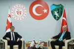 Cumhurbaşkanı Erdoğan, Gürcistan Cumhurbaşkanı Kavelaşvili ile bir araya geldi