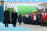 Cumhurbaşkanı Erdoğan, Özbekistan Cumhurbaşkanı Mirziyoyev’i havalimanında karşıladı