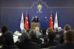 Cumhurbaşkanı Erdoğan: "Trump’ın barış çabalarına aktif destek vererek bölgemizi sıkıştığı bu cendereden süratle çıkarmak istiyoruz"