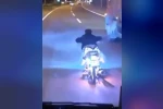 D-100’de motosikletle tehlikeli şov kamerada