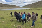 Dağlık alanda düşerek yaralanan şahsı ekipler kurtardı