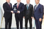 DAİMFED’den hastaneye 15 konteyner medikal ve sarf malzemesi desteği