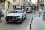Daireden yayılan ağır koku ekipleri harekete geçirdi