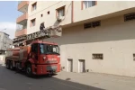 Demir korkulukta sıkışan güvercini itfaiye kurtardı