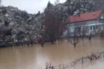 Derebucak’ta araziler sular altında kaldı