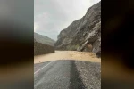 Derecik-Şemdinli kara yolu 2 gündür kapalı