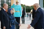 Devlet ve hükümet başkanları ile eşleri onuruna Cumhurbaşkanlığı Külliyesi’nde resepsiyon verildi
