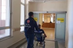 Devrilen motosikletin sürücüsü yaralandı