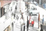 Devriye görevindeki polis memuru yanan kamyonete müdahale edip söndürdü