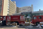 Dicle Üniversitesi’ndeki polikliniklerde çıkan yangın itfaiye tarafından söndürüldü