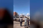 Dinamitle gerçekleştirilen patlatmada kule vinç yıkıldı, o anlar kamerada