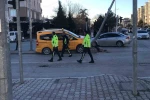 Direksiyon başında kalp krizi geçiren taksi şoförü hayatını kaybetti