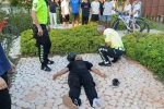 Direksiyon hakimiyetini kaybedip aydınlatma direğini devirdi, ceza yağdı