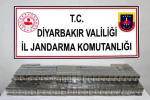 Diyarbakır’da jandarma operasyonlarında çok sayıda silah ve mühimmat ele geçirildi