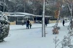 Diyarbakır’da kar yağışı çileye dönüştü