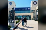 Dolandırıcılık suçundan aranan şahsı polis yakaladı