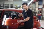 Dolu yağışında hasar gören araçlar sanayide onarılıyor