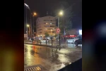 Drift atan sürücü zincirleme kazaya neden oldu, o anlar kamerada