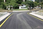 Düzce’de köylerde yol çizgi çalışmaları tamamlanıyor