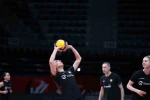 Eczacıbaşı Dynavit, Zeren Spor karşısında galibiyet arıyor