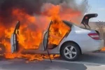 Edirne’de seyir halindeki otomobil alev alev yandı
