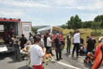 Edirne’de yolcu minibüsü tıra çarptı: 16 yaralı