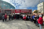Edremit’te Çanakkale Mobil Müzesi Cumhuriyet Meydanı’nda ziyaretçilerini ağırladı