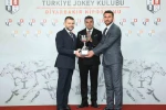 Eğil Belediye Başkanlığı koşusunu ‘Menabinoğlu’ kazandı