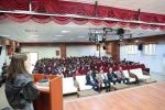 Eğil Belediyesi lise öğrencilerine etkili sınav hazırlıkları konferansı verdi 